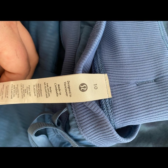 Lululemon Tie Die Tank - Picture 6 of 8